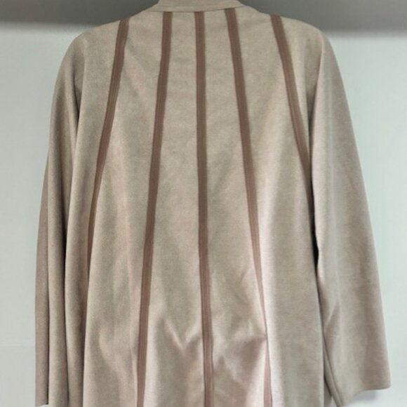 IC Connie K Open Front Cardigan XL Cape Faux Suede Beige Button Pocket Neutral - Picture 5 of 9